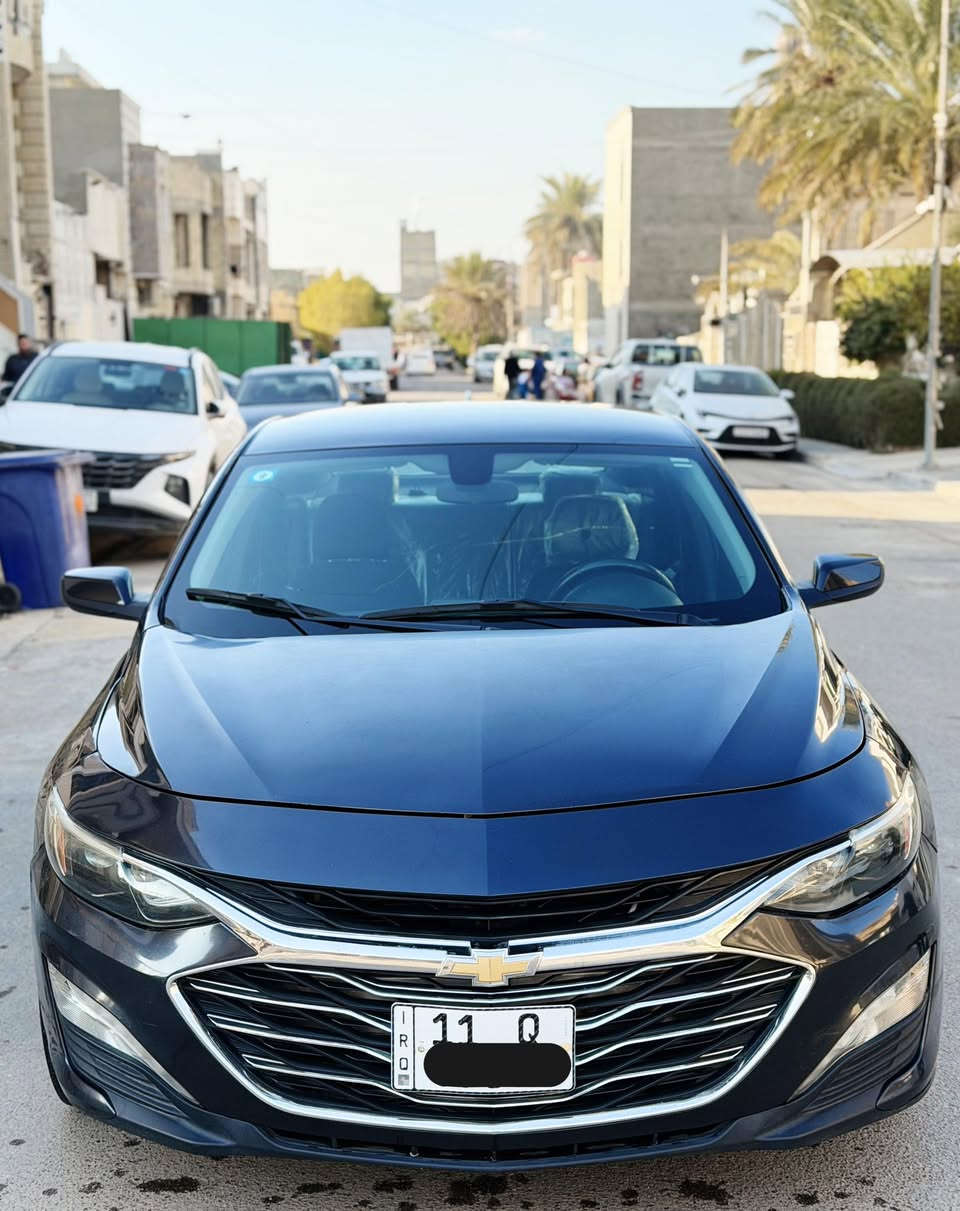 السلام عليكم من رخصة الادمنية للبيع
ماليبو 2022 ماشيه 20 الف فئة RS حادث جاملغ و بنيد
السيارة كلش جديدة و برغي نقص مابيها كير محرك كفاله
صدر شركة تخم تاير جديد ويل 20 و سبايد بلاديات
كشنات كهرباء شاشه جبيرة هاندبريك بصمة
باقي مواصفات الماليبو معروفه السيارة كلش جديدة 
لتقارنهة بالمهجومات شوف الصور و السونار كلشي موجود
رقم بغداد الجديد شرط التحويل مكاني شارع فلسطين
عارضها ب 117$ بيها مجال بسيط و اتحدى هيج سعر بالسوك
اي استفسار ***********
