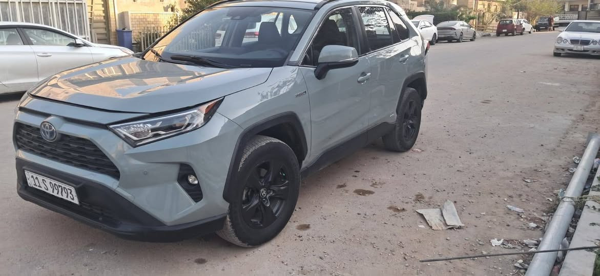 سلام عليكم سيارة تويوتا رف4 موديل 2021 سيارة هايبرت صور الحادث بلمنشور بيع او مراوس حسب القناعه مكاني بغداد البياع متواجد واتساب رقم الهاتف *********** سعر ١٩٠
