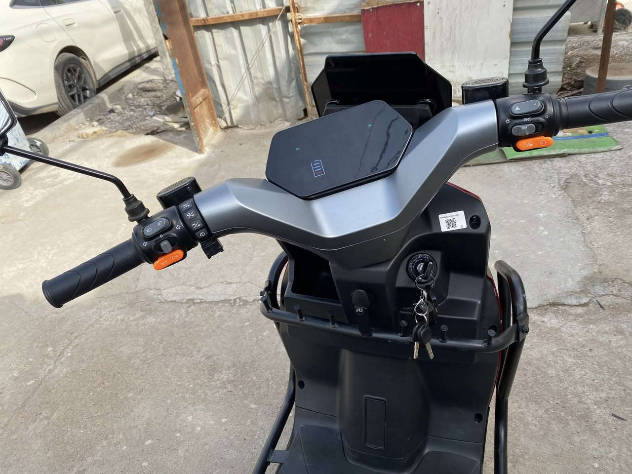 السلام عليكم سكنس 2026 ستخدام قليل تايرات شركة مابيهن اي بنجر 6بطاريات كفاله عامه سويجات عدد 2 اخذتها من حسن وحسين مكان بغداد حي الجهاد سعرها 800 وبيها مجال قليل
***********
