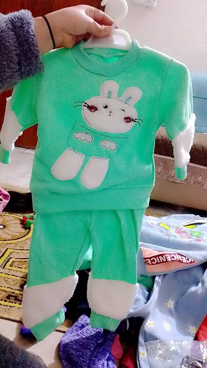 سعر 4000الف يلبس من عمر سنه لحد  5سنوات يوجد توصيل لجميع المحافظات وبغداد


**إذا كنت صاحب هذا الإعلان وتريد حذفه لأي سبب، رجاءا أرسل رسالة إلى الدعم الفني**