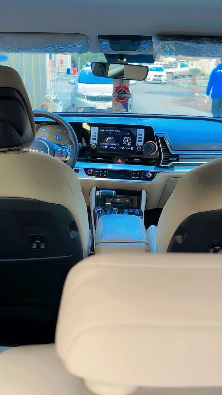 سلام عليكم كيه سبورتج موديل ٢٤ رقم اربيل بسمي ماشيه ٢٣ الف فول مصفات على الفتحه مكان السياره بغداد  البنوك رقم ‭٠٧٧٠ ٥٣٠ ٢١٠٤‬
