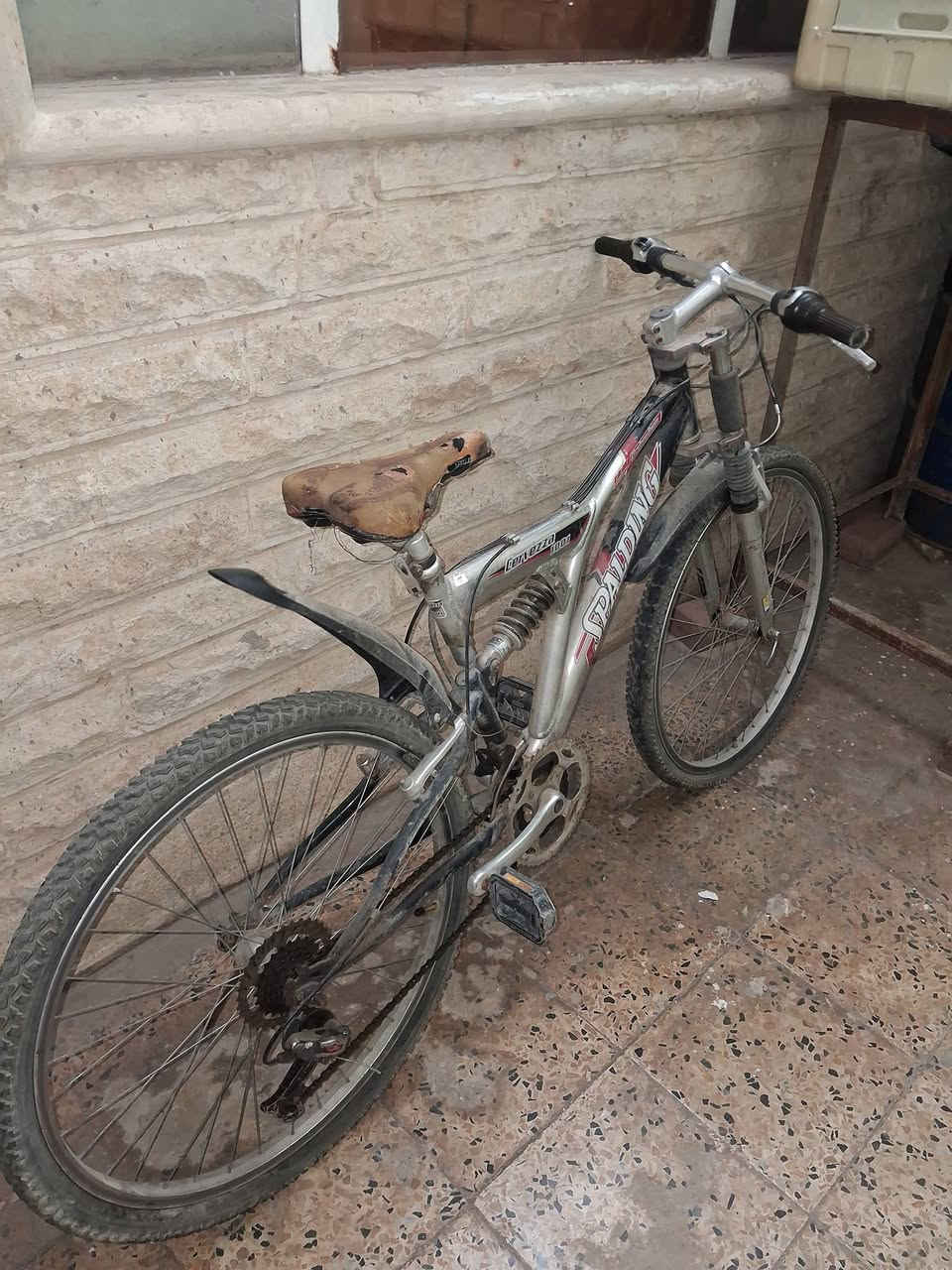 السلام عليكم
بايسكل فول كلشي ما ناقصو سعره 100قفل


**إذا كنت صاحب هذا الإعلان وتريد حذفه لأي سبب، رجاءا أرسل رسالة إلى الدعم الفني**