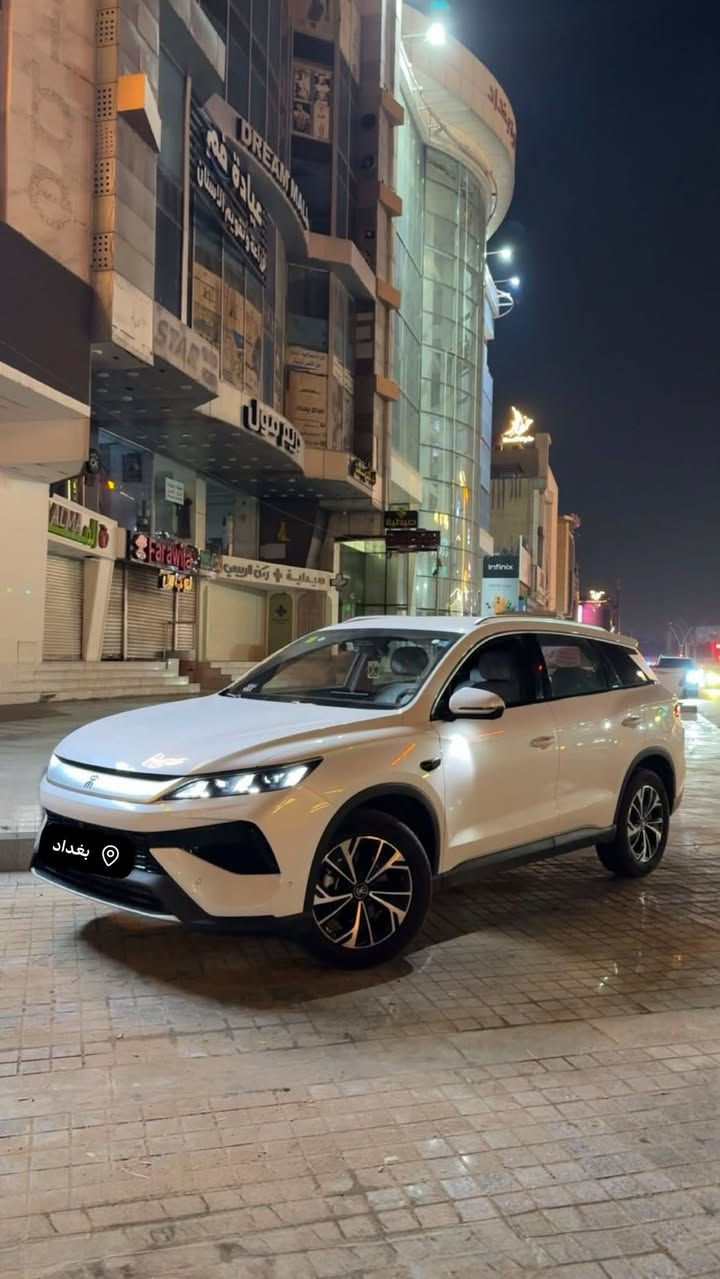 السلام عليكم
BYD Song Pro 2025

ابيض قمارة حديد 
13 كامرة
مرقم بغداد بأسمي 
ماشية 5000 كيلو 
إنارة أمامية LED + زينون
إنارة نهارية LED
كاميرا خلفية
حساسات أمامية وخلفية
اوتو بارك
مرايا كهرباء
شاشة وسطية
شاشة عدادات ديجتل
مقاعد جلد
قطعتين تبريد حساس امامي وخلفي لايت زينون بكلايت ليد 
اصطفاف ذاتي
رادار جانبي  توقف ذاتي 
كروس سرعة 
مري قابله للطي 
مخارج يو اس بي 
السيارة بيها رصعتين بسيطات جدا 
26800000مليون 
بغداد 
رقم الهاتف
***********

