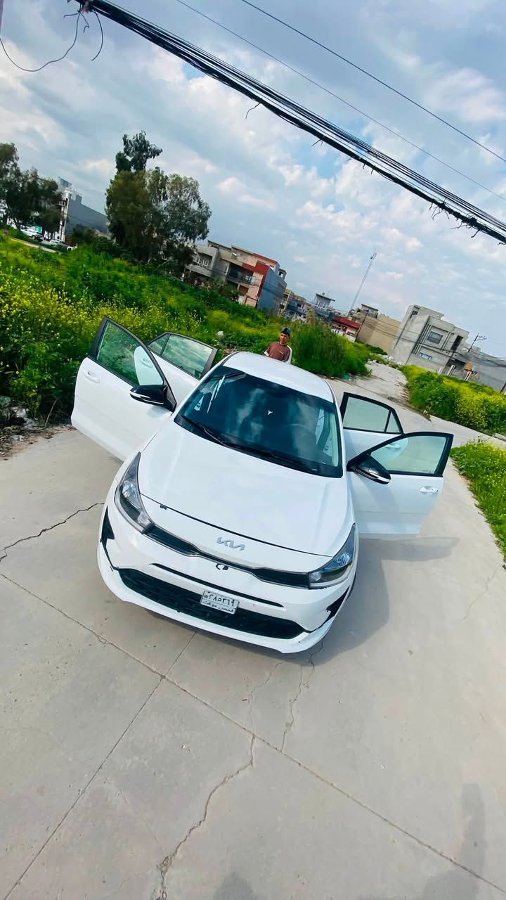 السلام عليكم
Kia Rio s 2023
كيا ريو 
موديل ٢٠٢٣ فئه الS
مواصفات الاعتيادية 
كير اوتو ٦ نمر 
نضام قياده Sport 
نضام قياده cross 
تحكمات ستيرن 
مثبت سرعه 
شاشه كار بلاي ماوس شاشه 
كاميره خلفيه دواره 
تحديد مسار 
كهربائيات كلو شغال 
مكينه دوش 
بشرط كير ومكينه
مكينه 1600
مكينه دوش 

للتواصل :***********
متواجد واتس اب بنفس الرقم
