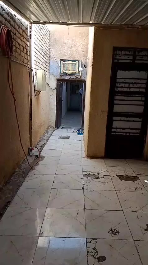 بيت للبيع في ١١الف ٥٠م واقع حال ١٠٠م ب٣٠وبي مجال رقمه١١٨٣٧للاتصال***********
