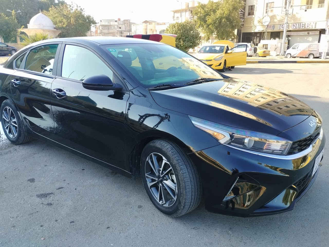 صور الحادث مرفقة بالمنشور الجاملغ اليمنة واليسرة بارد 

وباب الصدر شبر بالدوسة مصبوغ 

مكينة 2000 دوش المرغوب 

مكانهة بغداد الاعظمية 

#السعر 160  متوفر واتساب *********** بغداد, العراق
