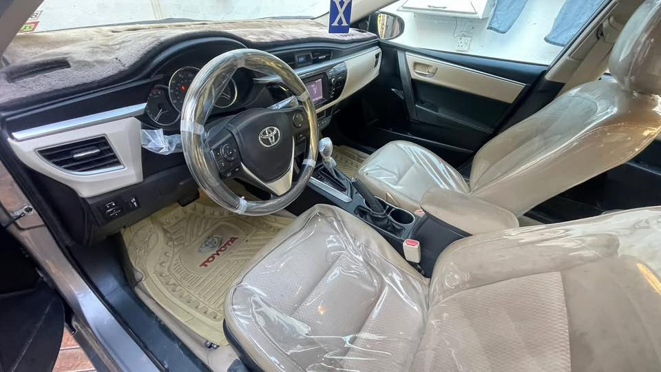 السلام عليكم تويوتا كورولا ٢٠١٦ ضرر بونيد وجامرلغ بدون دواخل بدون ايرباك ماشيه ٨٣ ميل سنويه لحد ٢٠٢٨ بيهه بطاقة بانزين للاستفسار الاتصال على الرقم التالي ***********
