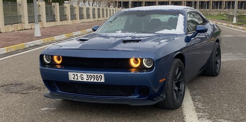 السلام عليكم
جالنجر sxt 2020 
لون مميز 💙
شاشة وسط 
تحكم ستيرن جهتين 
تاير جديد 
ويل مبدل 
كشن كهرباء 
صدر جديد 
سيارة كاملة مكملة 
ادامة كاملة  

السيارة ماشية ٧٥ الف

حادثها بامريكا بس جاملغ امامي لا شاصي ولا لخود 
ايرباكات بس الامامي 
صور الحادث خاص 
وهنا صار بيها باب نفس الجهة والجاملغ الخلفي (صبغ بس رش عدا الباب بي شوية معجون) وبارد بسيط بجهة السايق 
سيارة كاملة مكملة وشرط على الفحص 
شرط تحويل ثاني يوم 
رقم سليمانية الجديد 
السعر ١٩٥ وبيها مجال
المكان بغداد شارع فلسطين
***********
