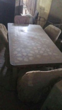 ميز طعام تركي • ٤ كراسي • الطارميه