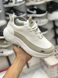 من المصنع • جروب واتساب