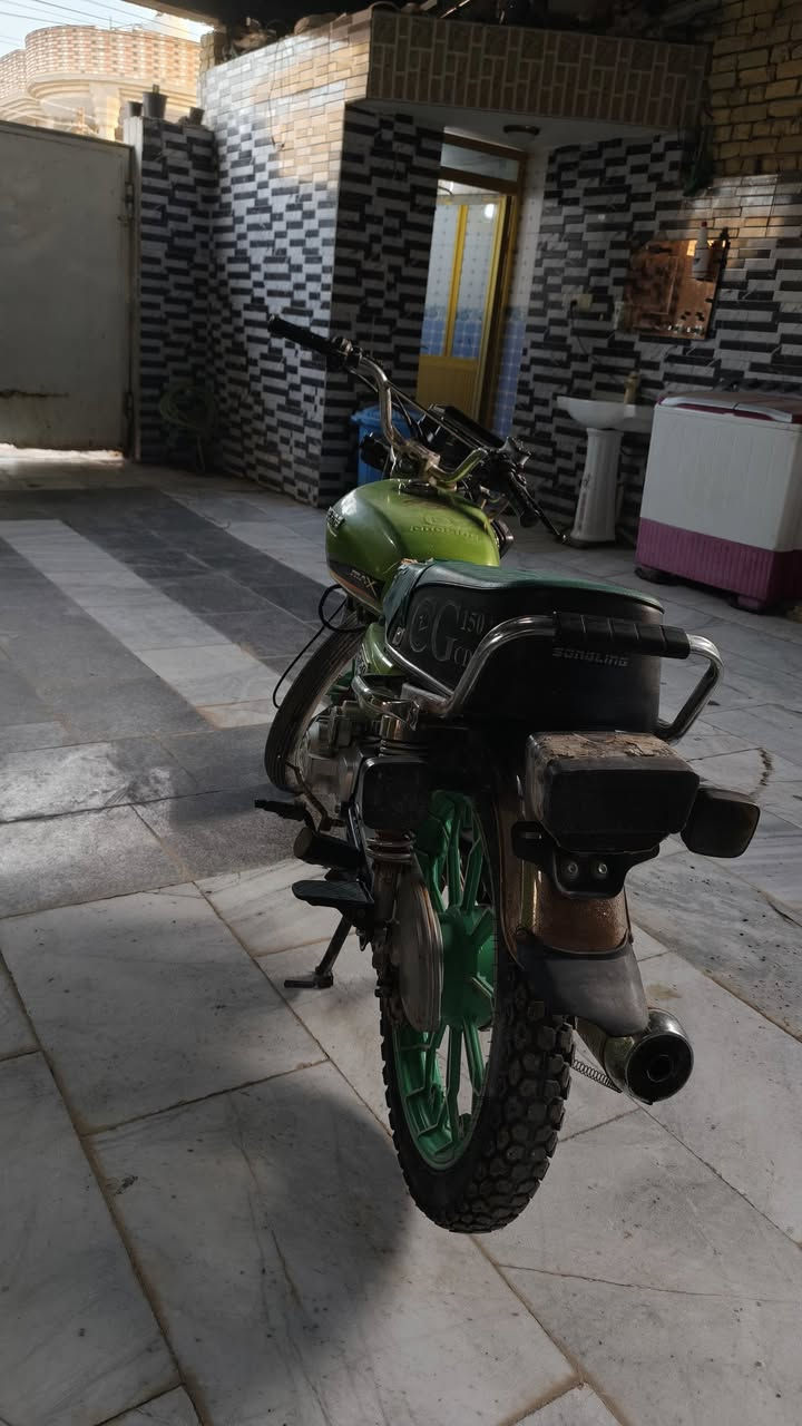 السلام عليكم دراجه اسكنر موديل 2020 للبيع عوزه ترتيبات بسيطه السعر400قفل *********** رقم ابو الدراجه مكلف بل نشر
