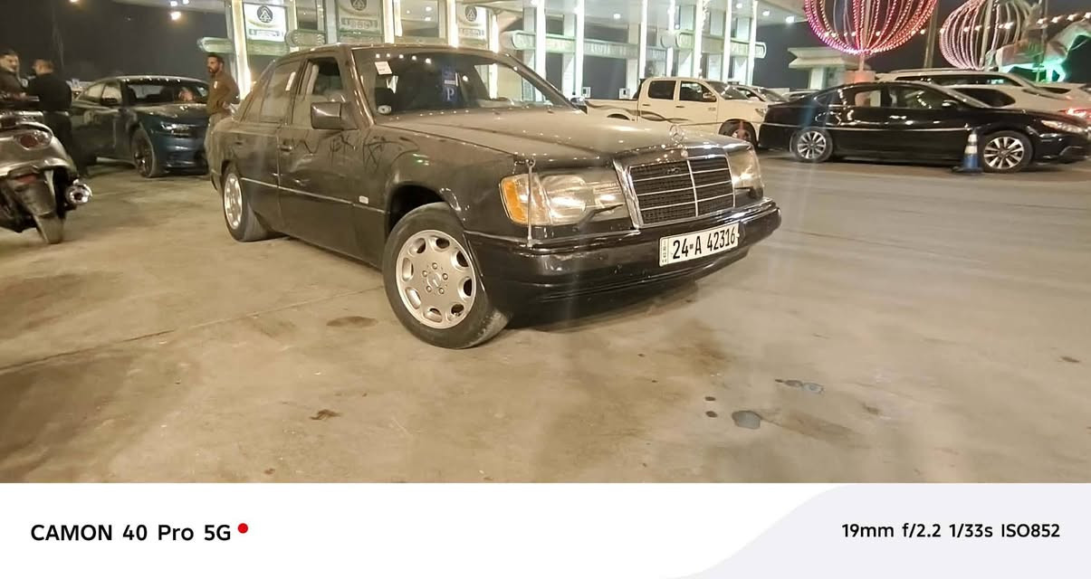 السلام عليكم للبيع اومراوس حسب القناعه مارسيدس دب موديل 1991 رقم شمالي دولي محرك وكير بطه جدد حداديه كارتون تخم تاير تبريد شغال فتحه شغاله اريل كهربائي سنترلوك شغال غرفه جديده كشن كهرباء قواعد دبل سليمات جاهزه مجهزه السعر 80 وبيه مجال بصيط
 مارسيدس 190 طيارين موديل 1991 رقم قادسيه دولي محرك وكير ونجي ناعم ياباني جدد قواعد دبل سليمات تخم تاير جديد حداديه عمه جديده غرفه كلش حلوه اريل كهربائي سنترلوك شغال جاهزه مجهزه السعر 60 وبيه مجال بصيط 
للستفسار ***********
العنوان ديوانيه حي الفرات
