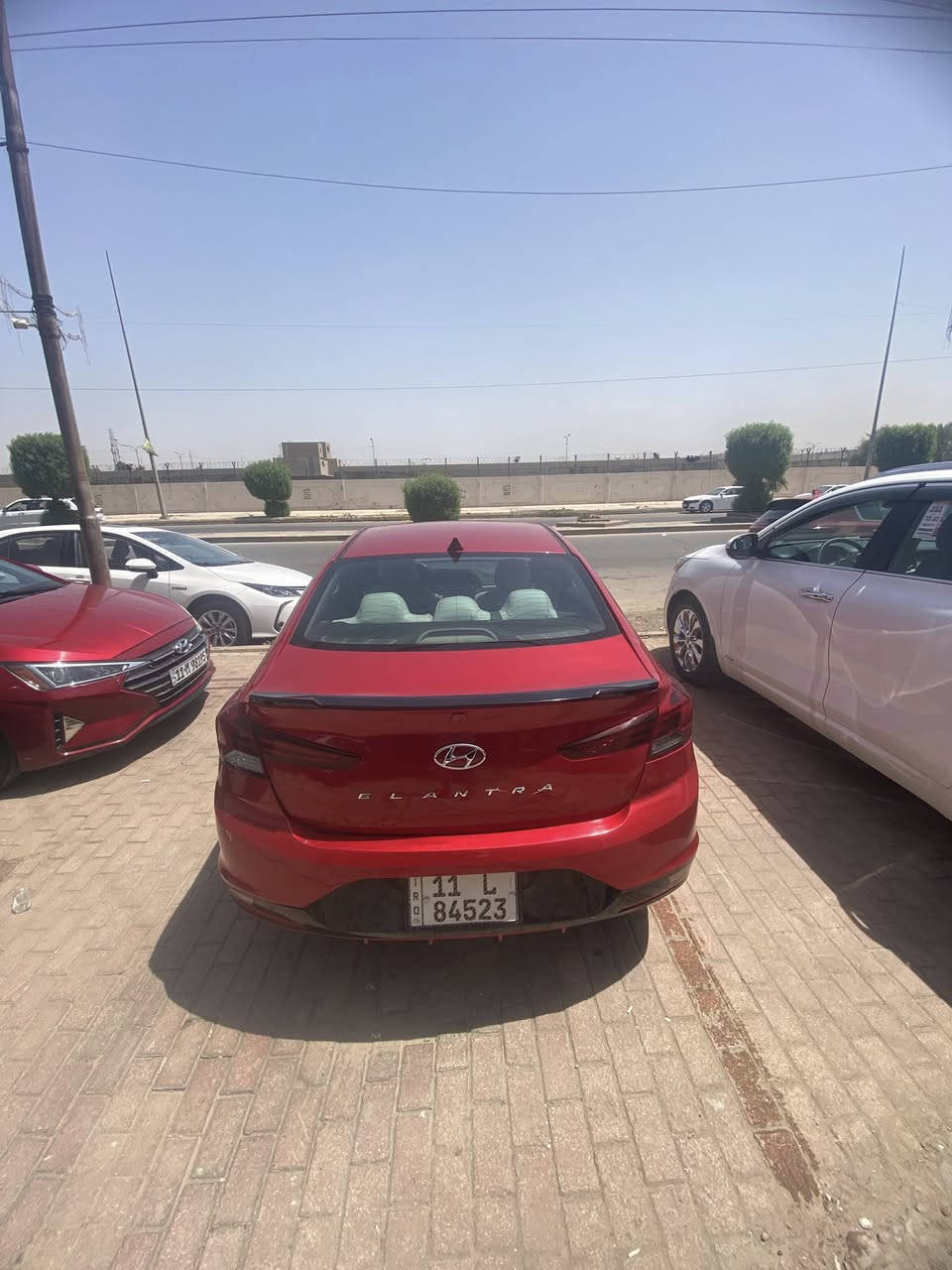 النترا 2020 امريكي
فول فتحه بصمه إشارات امريات 
صبغ قطعتين فقط بدون دواخل
محرك 2000 دوش 
رقم بغداد تحويل ثاني يوم
سعر 130وبي مجال 
الاستفسار *********** 
مكانا بغداد معارض حبيبيه معرض الاحسان
