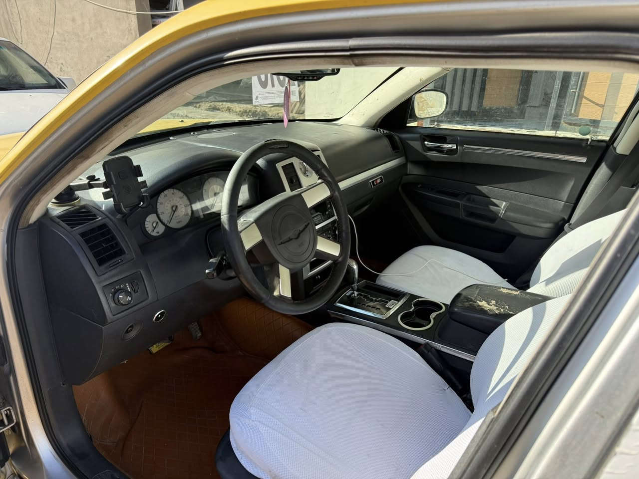 سلام عليكم
اوبامه ٢٠١٠للبيع أو مراوس بسياره خصوصي حسب القناعه مكينه كير اكسل شرط بجيس 
تخم تاير صدر امامي خلفي كله جديد سياره كامله عله آخر حبابه رقم نينوى نقصه بس دعاميه خلفيه ودعاميته القديمه موجوده بس بيه فطر فتحته 
خط بغداد كركوك 
مكاني كركوك أو بغداد 
رقمي ***********
سياره كلين بدون حادث ولا تبديل ولا ايشي بيه بس بارد إصبعين غيره مابيه
