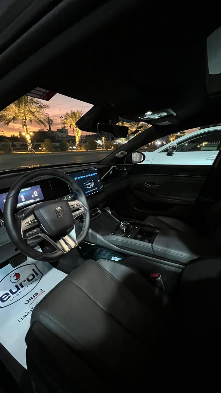 السلام عليكم للبيع بي واي دي كن ال الجبيره
مرقم بغداد بأسمي 2025 تجي الحجم الجبير لارج بانوراما وكاميرات امامي وخلفي وجانبي اللون فيلي ماشيه 12 الف وقابل للزياده مكفوله حتى من الشخط وشاحنتها بالجيس بعدها مكاني شارع فلسطين 
السعر 22 مليون و500
***********
