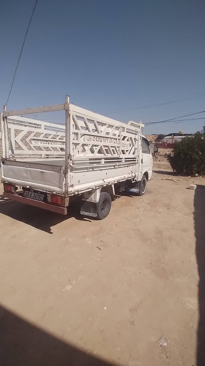 سلام عليكم
للبيع كيه بنكو 96 جاهزه سنويه إلى 31 ب اسمي مداور ثاني يوم
سعر 50
 مكاني نجف رقم ***********
