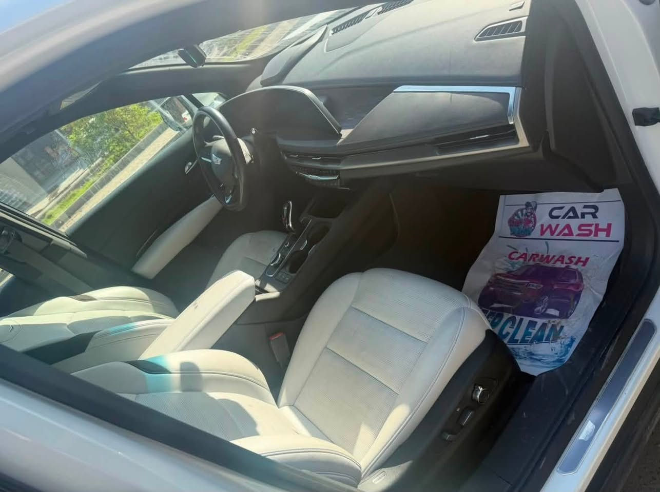 للبيع كديلاك XT4موديل 24 فول مواصفات للاخير رقم بغداد وارد امريكي شاشة متصل تدليك بلكشنات هواي بيها مواصفات المكان بغداد السعر 250 ورقة بيها مجال
***********
