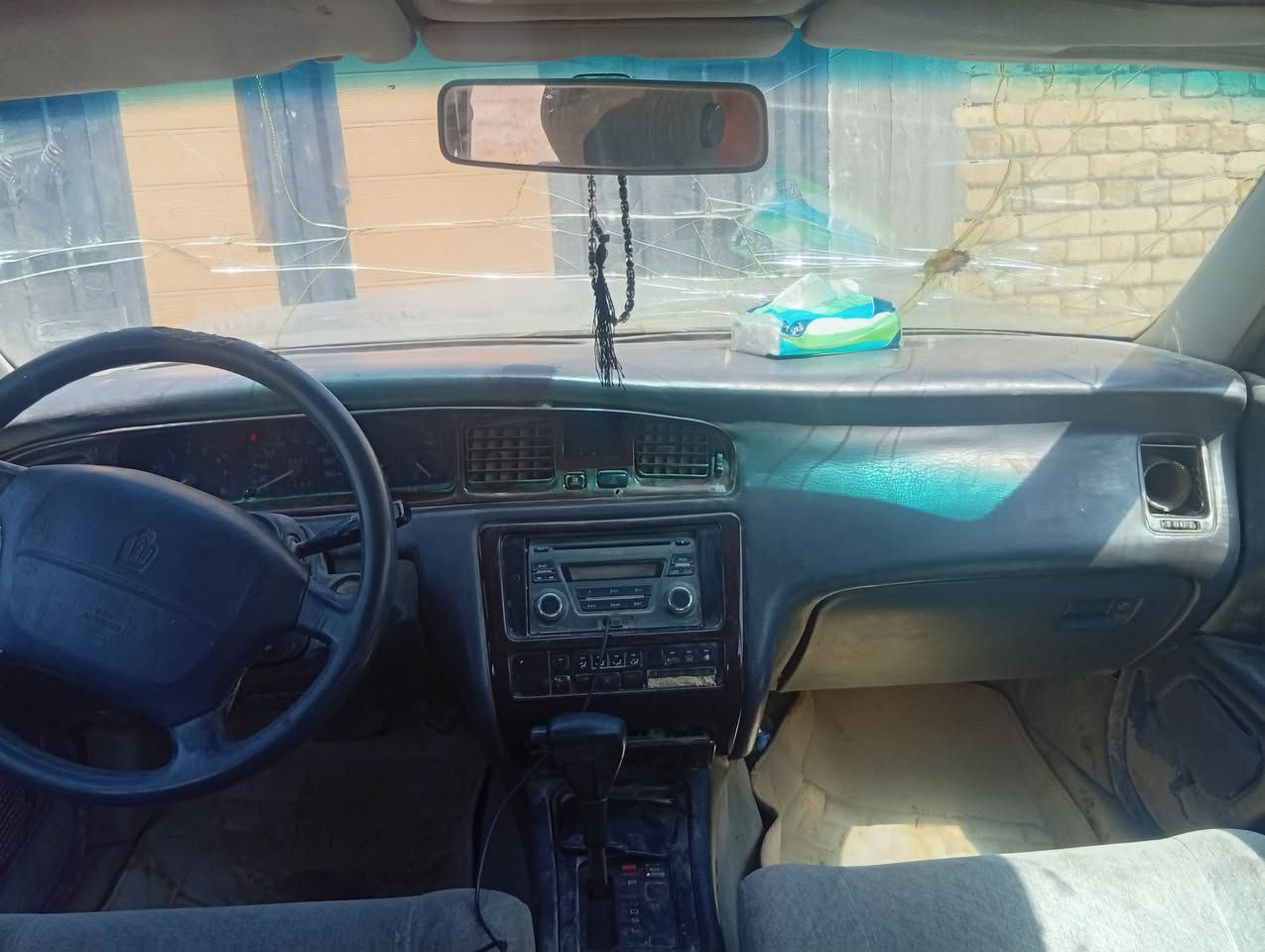 بطه متصل للبيع
مكينه وكير ثنين ونص نضيفات 
رقمه واسط
بيها ضربه بالجاملغ الوره 
المكان ذي قار شطرة 
الهاتف: ***********
السعر 30

