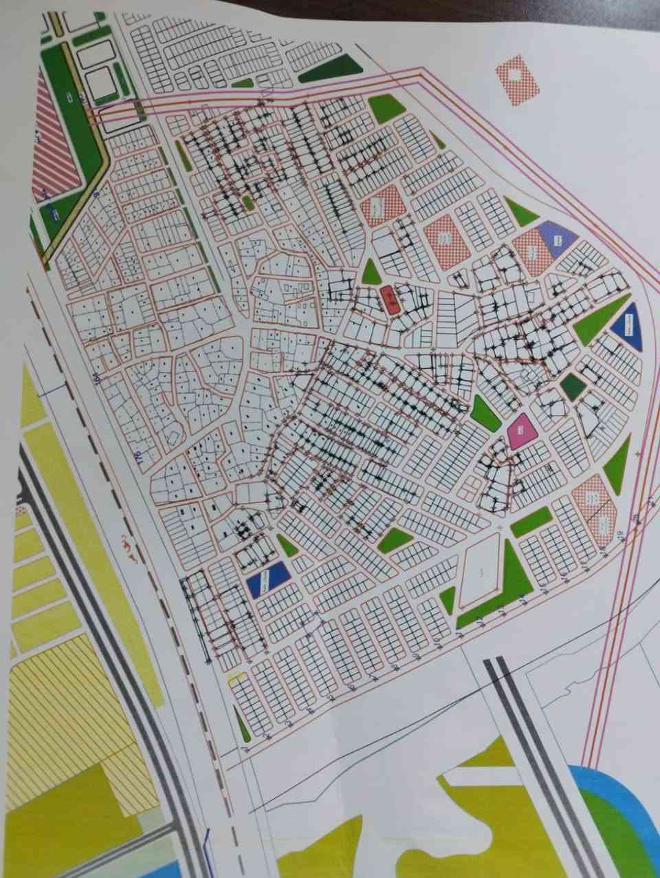 سلام عليكم قطعه ارض مساحه 250 يم جامعه مال الرمادي خلف مدرسه سنابل حي جامعه للبيع الاتصال ***********
لسعر خمسه مليون ونص وبيها مجال
