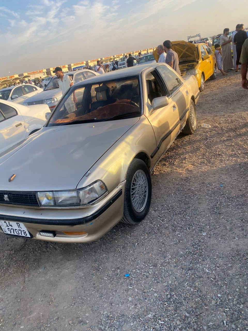 مرخصت صاحب الكروب.  كرسته كصيف 1991. سياره مكفوله من النقل والكص. كير مكينه خير من الله بيع مستعجل. ***********
