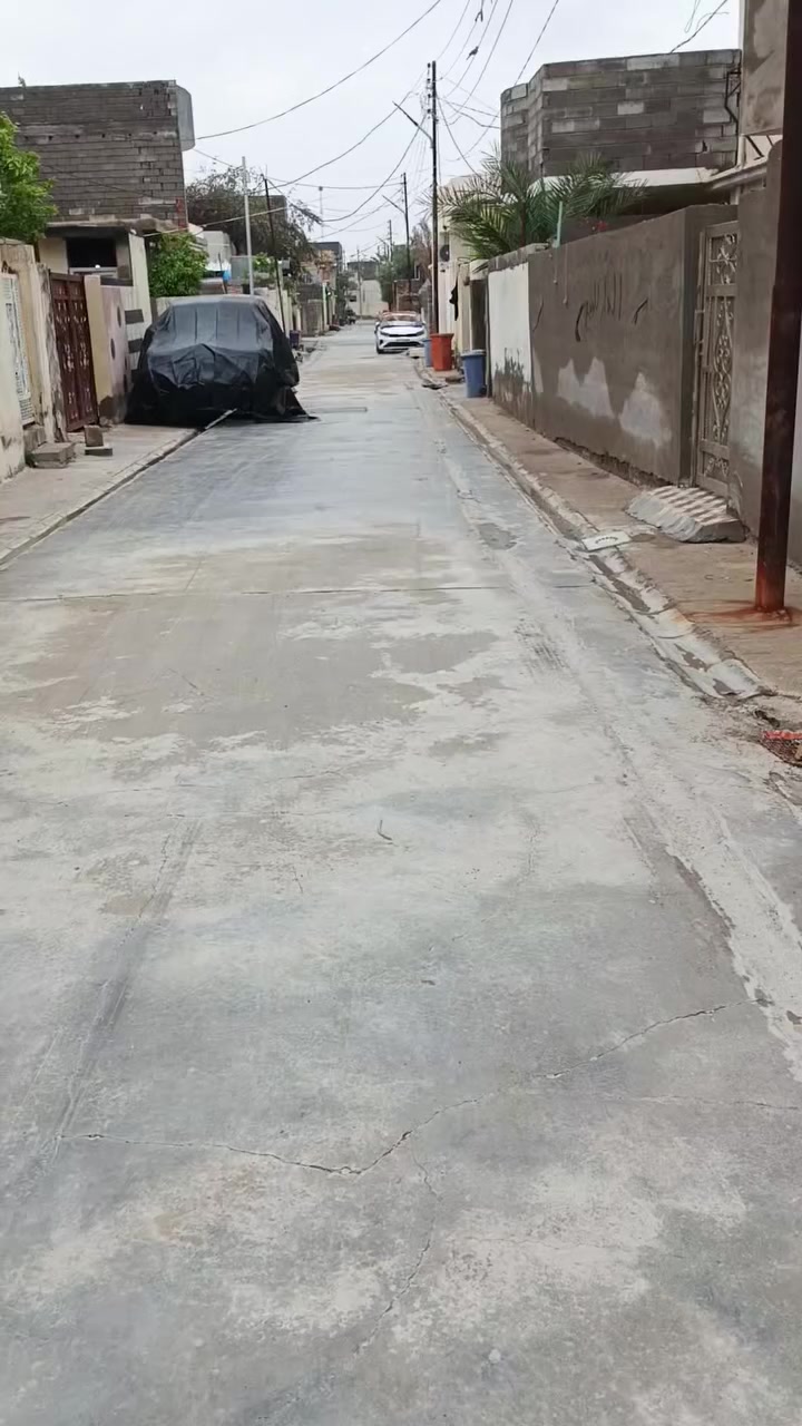 السلام عليكم قطع للبيع سنه 25 مساحه 100 قرب الملعب والجنسيه بعقوبه بوهرز خدمات كامله سعر23 وبيها مجال  استفسار هذا الرقم ‏‪***********‬‏ ‏‪***********‬‏
