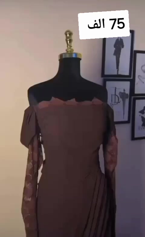 سلام عليكم فساتين خطوبة للبيع جديده ما مستعملة الاسعار في الصور المكان اربيل رقم تلفون ***********
