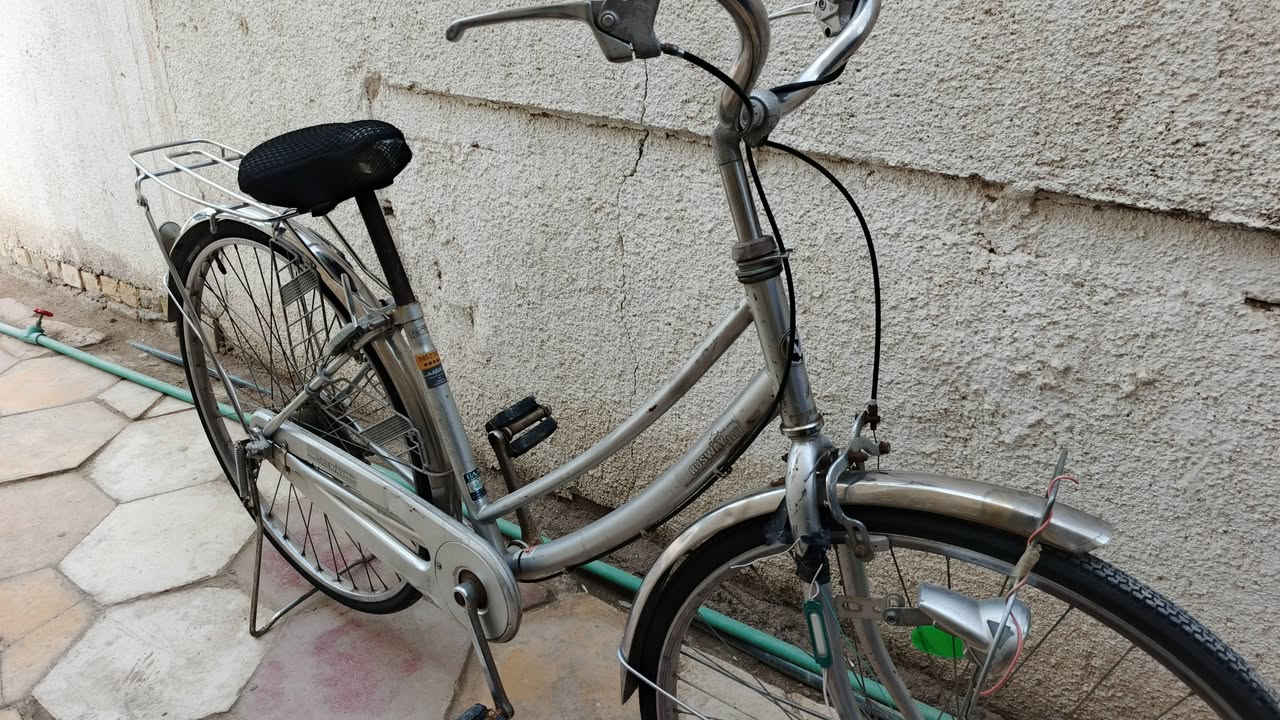 سلام عليكم شباب الباسكل للبيع سعره 80 قفل مكاني ذي قار سوق الشيوخ
رقم الهاتف/*********** واتساب
