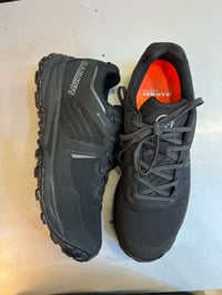 MAMMUT • اصلية • مقاس ٤١/٢٦سم
