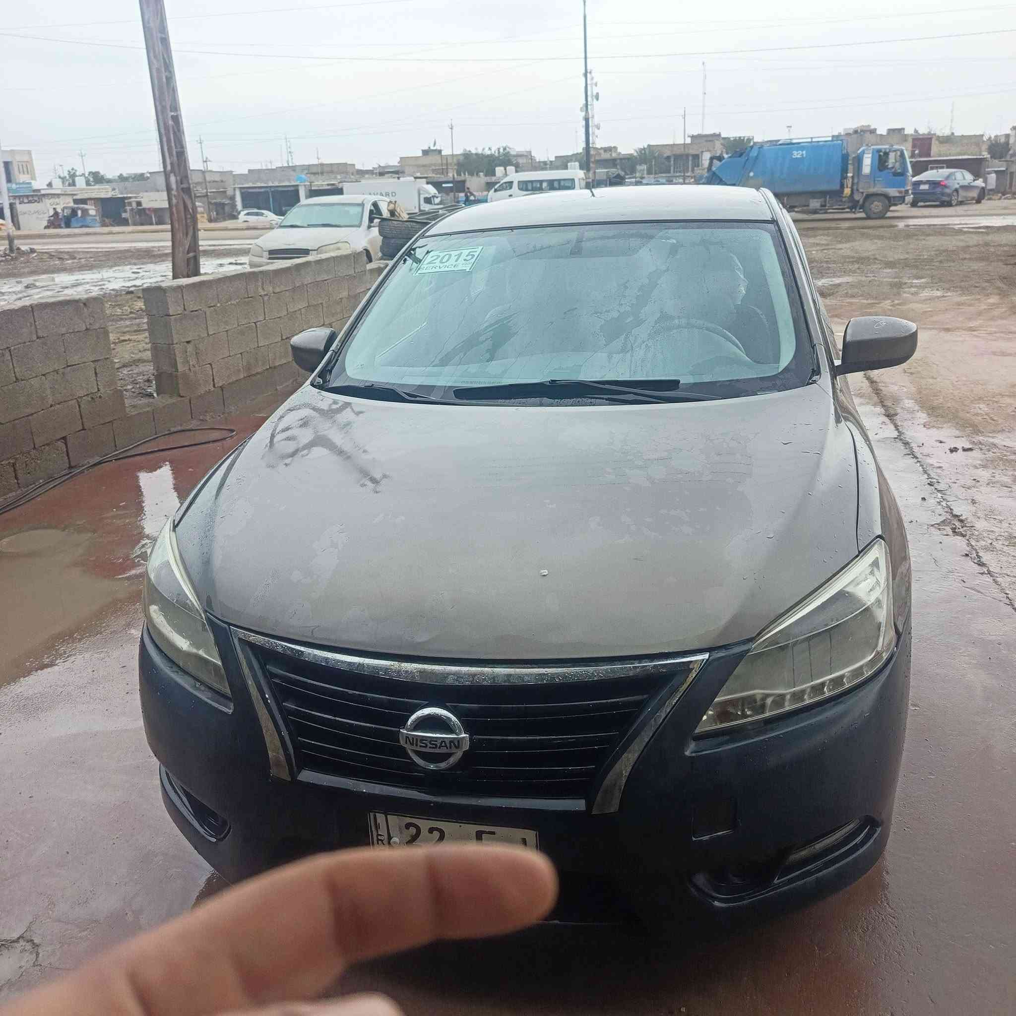 نيسان سنتره أدوات موديل ١٥ أرقام وسنويه طبق الأصل مكان بغداد السعر ٤٥ وبيها مجال ***********
