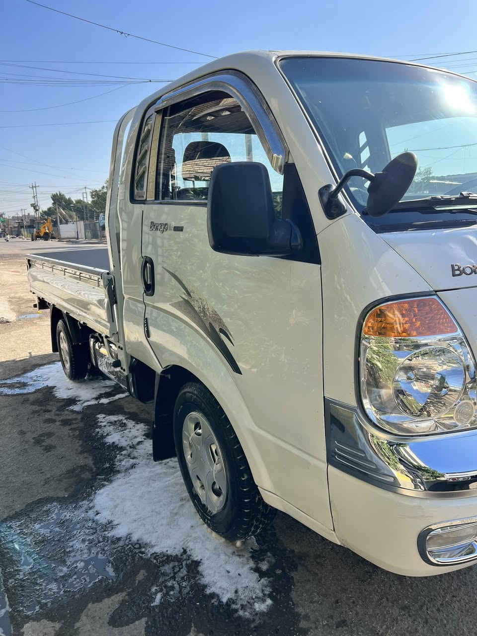 للبيع. كيا. بنكو 3. K.    مديل 2004. رقم بغداد دولي بسميً سنويه لل31.    محرك مفتوح 3000. مشترك.  بلاد.  جديد. مكفوله من ضربه وكص وتبديل شرط الفحص صبغ ملاحضات بالدوس وربع ايسر من جوه ممثر.    باقي كفاله عامه.  دواخل وضع الشركه.   كير.  اكسن.  حداده. شواصي.  كله جديد.  كهربيات.  كله شغال.    سياره. جاهزه.      السعر. 87.  ورقه 
مكاني بغداد.    💖.  هـ ***********.  اتصل. وتدلل.
