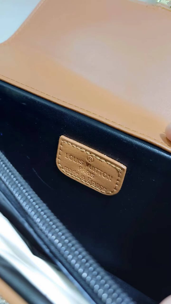 3 جنط ماركه جديد غير مستخدم
سعرهم كلهن 33 مع توصيل


**إذا كنت صاحب هذا الإعلان وتريد حذفه لأي سبب، رجاءا أرسل رسالة إلى الدعم الفني**