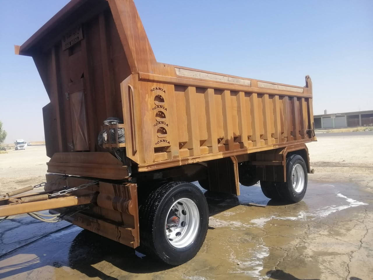 مقطورة للبيع فصال جديد تواير حجم 70
السعر 95 مع مجال ***********
