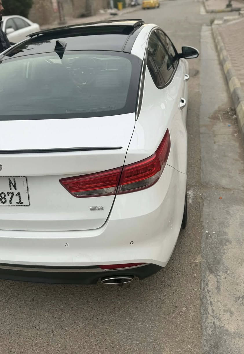 السلام عليكم أوبتيما مديل 16 فول مواصفات ماشيه 65 الف مكينه 2400 بلكوت وبسمي سعر 148                                                                                           

***********
