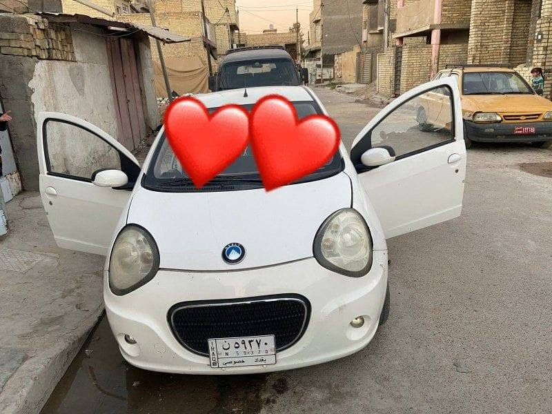 جيلي باندا 2012
رقم انكليزي هزه جديده
محرك 1300
مكينه مكفوله 
بيه صبغ الباب الخلفي الوره السايق فقط
تبريد عاطل
وبيه نواقص بسيطه حيل متكلف 
تحويل ثاني يوم
السعر 50 بيه مجال حك جيه 
مكاني كاضمية شارع اكد
رقمي ***********
