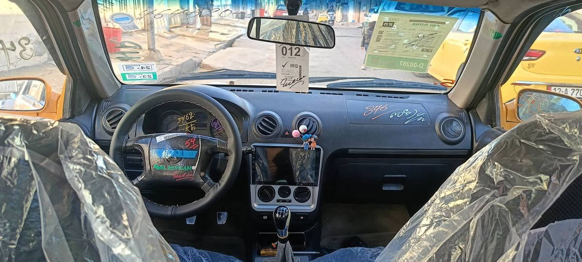 سيكي موديل 13 كصه حديثه هيئه وغرامات صفر مكينه وكير كورله شرط كابون بيها طخم تاير جديد باتري جديد دوشمه داخل جديد شاشه وسستم سماعات  طخم امامي خلفي كلو جديد سياره حلوه وجاهزه مامشتغله تكسي بدون ضرر السياره  مصبوغه جماليه السعر 43 شرط التحويل
مكاني موصل حي الانتصار 
***********
***********
