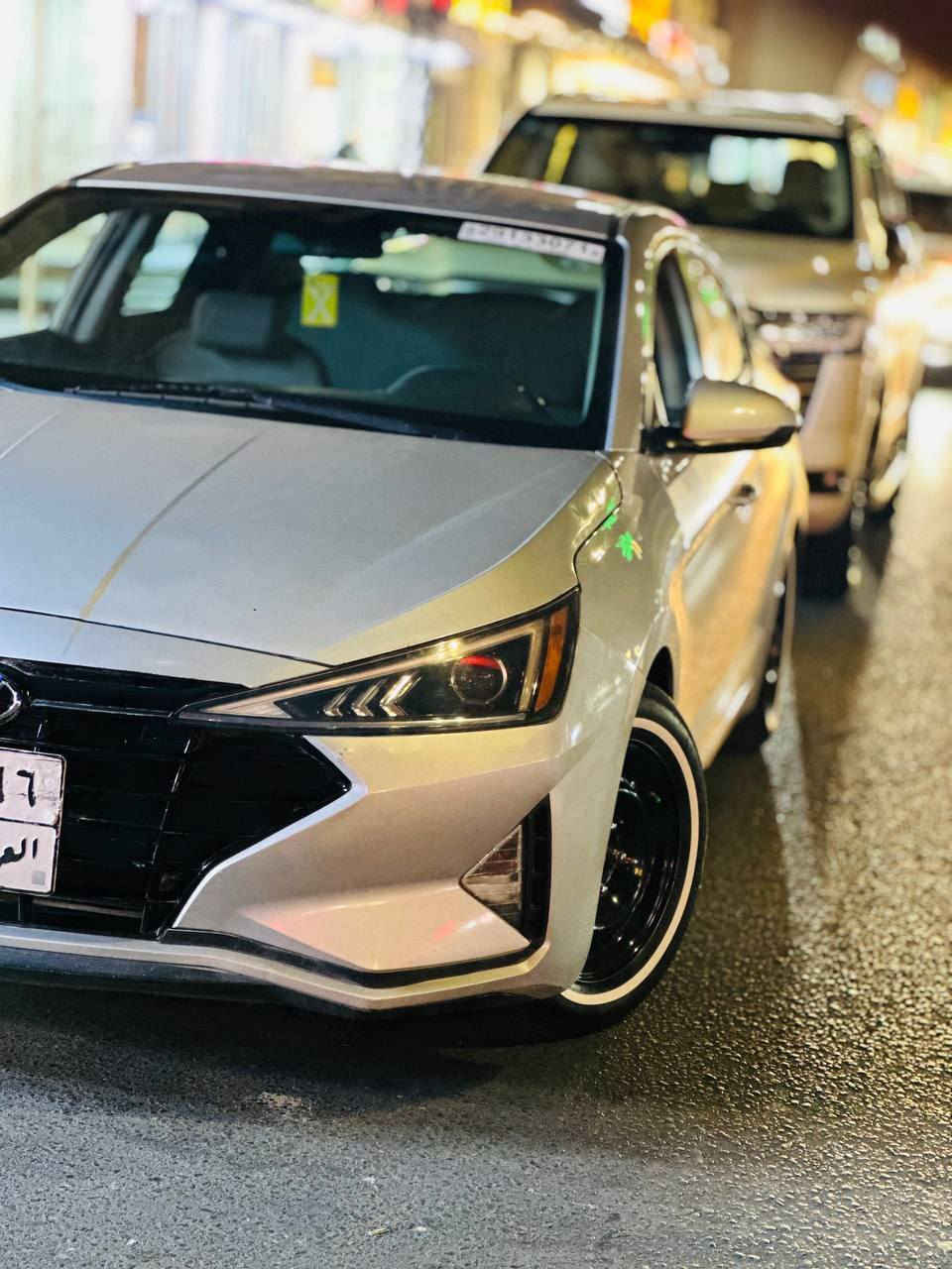 السلام عليكم للبيع النترا ١٩ سياره حيل نضيفه حادثه فقط بنيد مصبوغ نفسه مكينه كير تبريد تخم تاير كله مكفول مكينه ٢٠٠٠ مكفوله كير اي تي المرغوب سياره موصفات عاديه رقم اربيل تريد وكاله تريد تحويل سنويه صاقطه صار شهرين سياره لا شخوط ولا بارد نصبته كلش حلوه السعر ١٤٠ وبيه مجال مكان كربلاء طويريج ***********
