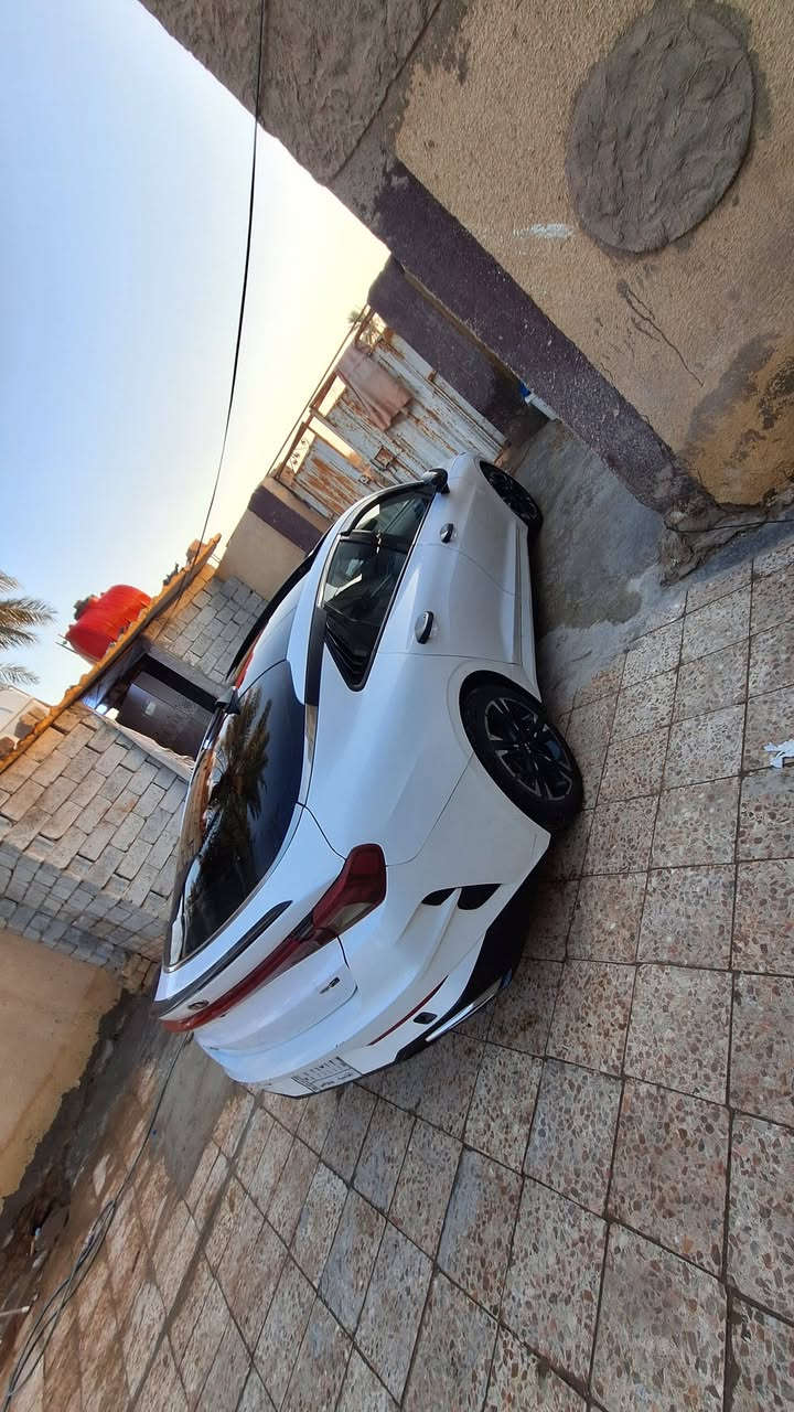 كي فايف مديل ٢١ فول مواصفات لاخير امريكي جاملغ وبنيد رقم قادسيه ١٥٠ وبيها مجال قليل مواصفات معروفه ***********
