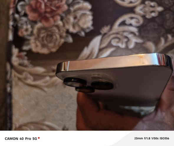 السلام عليكم للبيع ايفون14برو ماكس
ذاكرة256 بطارية 97مرفوعة الجهاز مكفول ممبدل بي شي نضيف جدا بدون ملحقات الون ابيض السعر 850بي مجال قليل عنواني بغداد تقاطع النهروان

رقم*********** واتساب خاص متواجد
