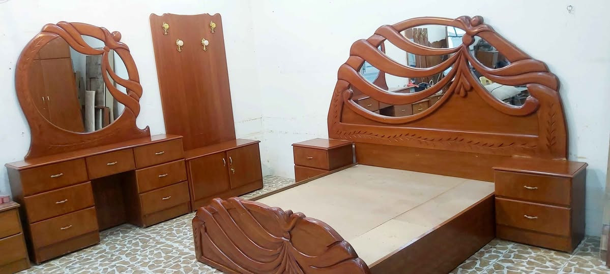 للبيع غرفة نوم صاج عراقي السعر 560 وبي مجال 
*********** كركوك, العراق
