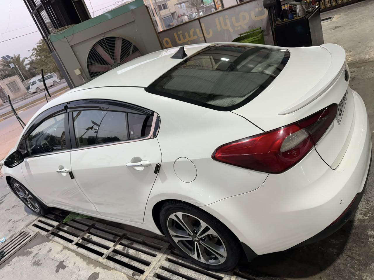 سيراتو 2016 خليجي فول عدة بصمة بيها قبق جنطة والباقي كفالة سعر 128. ماشية212مكينة1600
مكاني نجف *********** مداور ثاني يوم لو وكالة رقم اربيل
جاهزة سيارة كلشي مانقصها حدادية مكينة نضافة شرط كفالة
