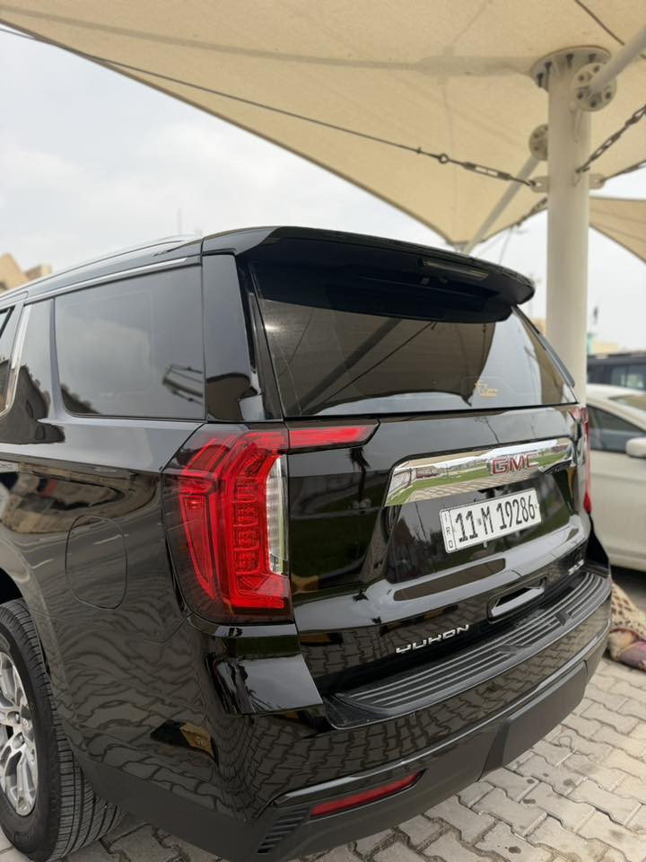 السلام عليكم 
يوكن مديل 24
خليجي ماشية 9000
رقم بغداد 
مواصفات لSLEمعروفه
العنوان البصرة
السعر510 وبيها مجال 
***********
