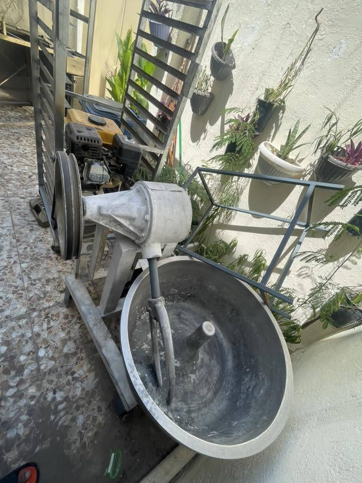 سلام عليكم فران ٣خانت لبيع وياي ٢عارباين وعجان مكاني بغداد ***********
