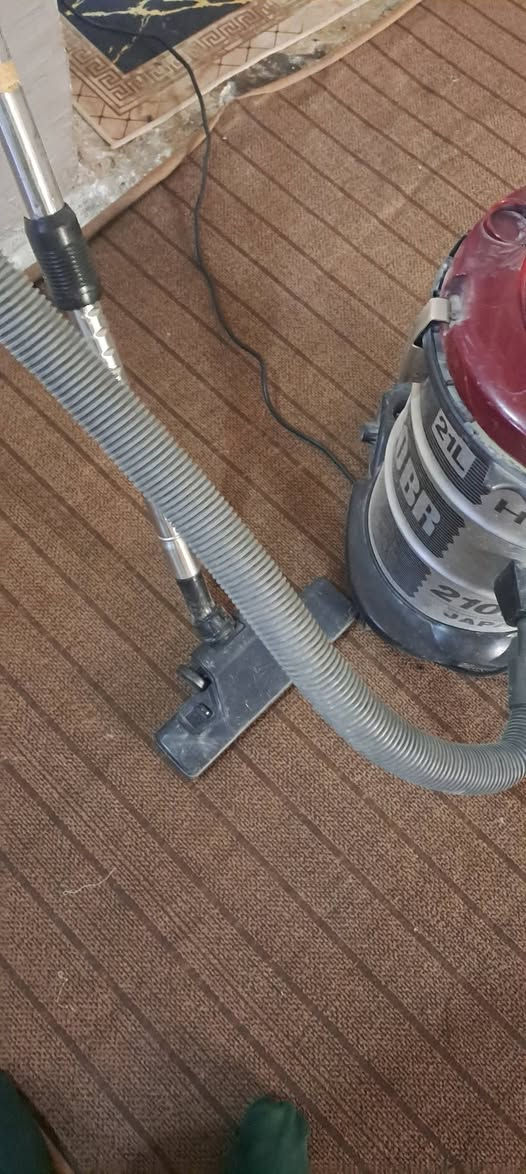 السلام عليكم مكنسه كهربائية هيتاشي
ماطوره نحاس تاخذه مكنسه على فحص سعره 35بيه مجال مكاني نجف


**إذا كنت صاحب هذا الإعلان وتريد حذفه لأي سبب، رجاءا أرسل رسالة إلى الدعم الفني**