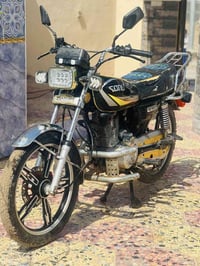 دراجة أيراني نضيفة ومخلص موديل 2023 اوراق كاملة تجي تفحص وتشوف كهربايا...