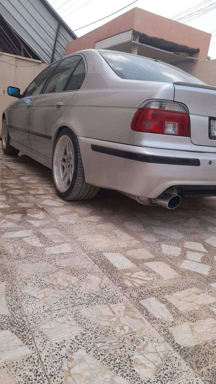 السلام عليكم بي ام صقر جديده رايدها ١١٥ هذا رقم صاحبها ***********
