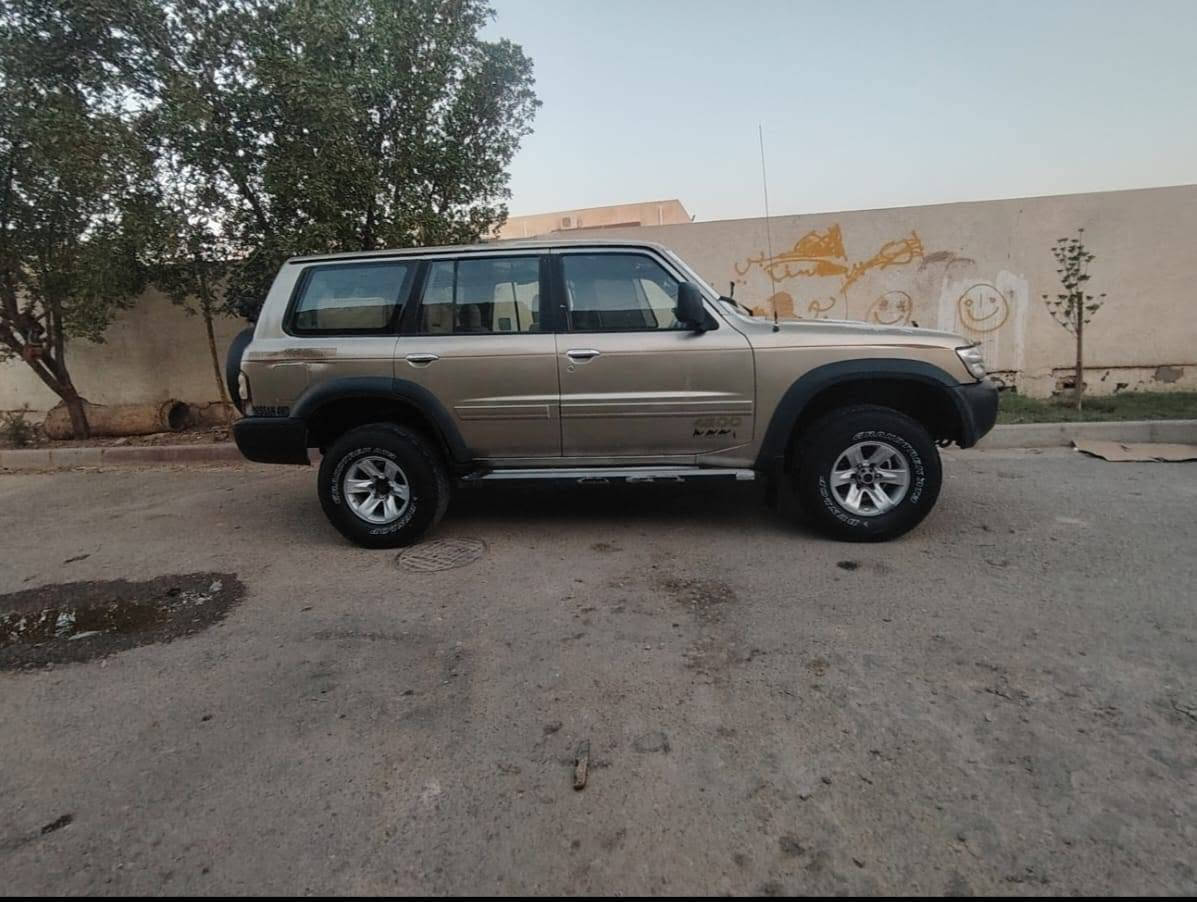 للبيع  سفاريVTC4500
مصبوغه جماليه بيه جراد  ما بيه ضرر
تبريد شغال
دفع رباعي شغال  لوكات كسلات جدد
كشنات منفصل  داخل مميز بيجي جام اوتو
حداديه جديده RBM لايت زنون 
محرك لا تنقيص ولا تبخير كير عادي
تخم تاير دلوب
((( رقم بغداد بسمي شرط تحويل)))
هذه رقمي ***********
