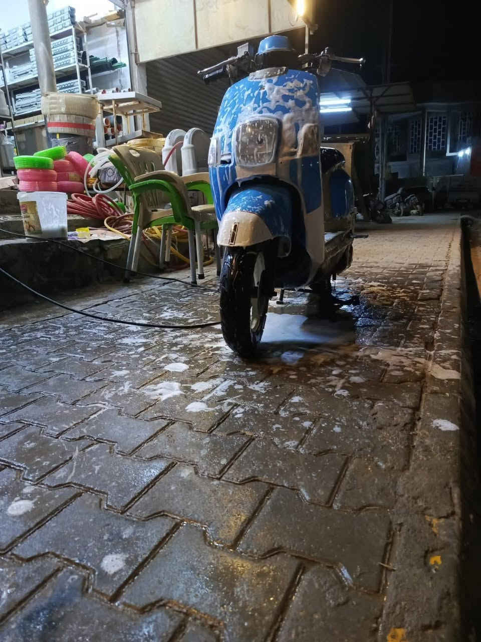 للبيع بوليس كابريتا
*********** سوق الشيوخ
