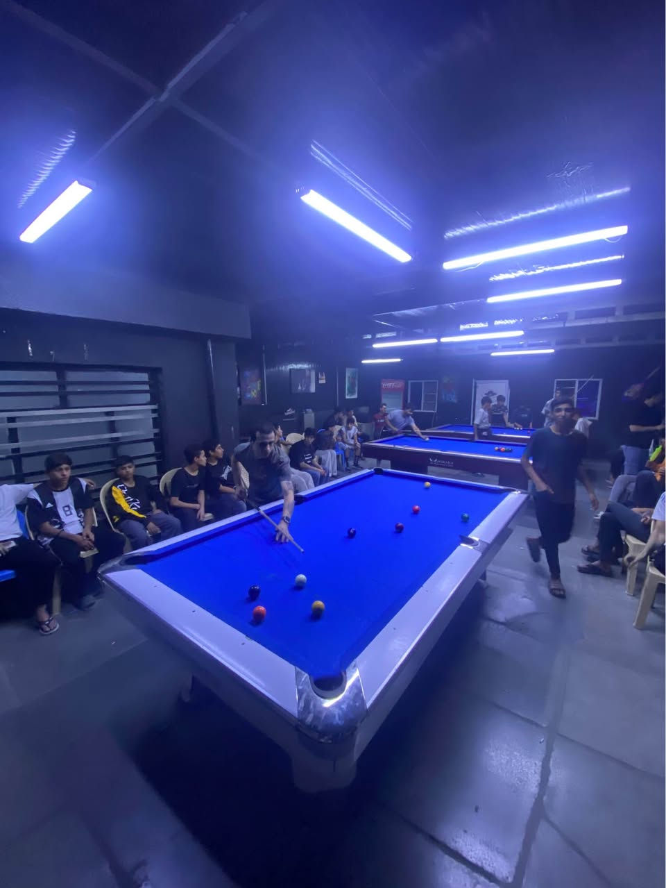 سلام عليكم كوفي و صالة ألعاب للبيع منطقه حي اورسعر كلش  مناسب ستفسار اتصل  ***********
