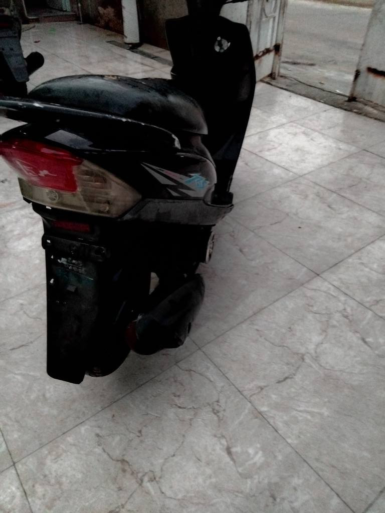 ماكس عدله دراجه كلها بلاد كهربائيات كلها شغاله أوراق الشراي يتصل *********** عمارة, ميسان
