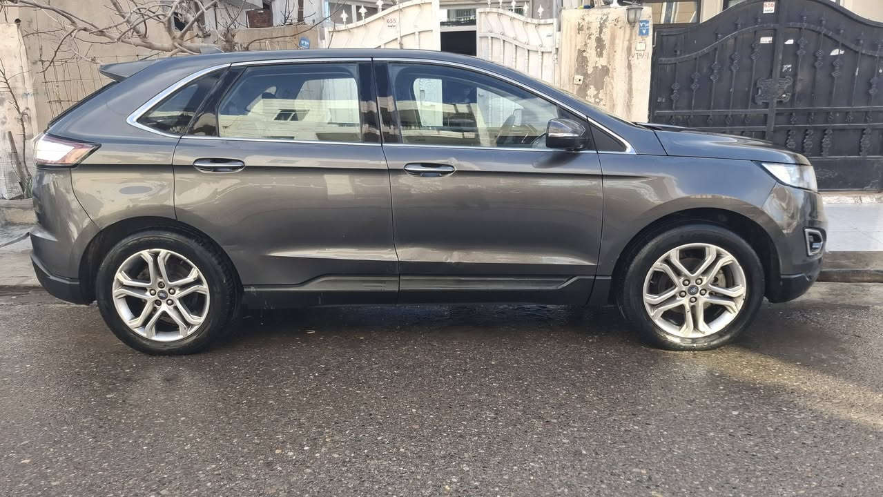 فورد ايدج تيتانيوم موديل 2017قبات مواصفات بي صبوغ بي ارباك كشن هيترو جلد و كشن كاره  شاشه و كاميرا و صندوق شفت و تعديل سرعه نرخي 130$مجال ***********
***********
